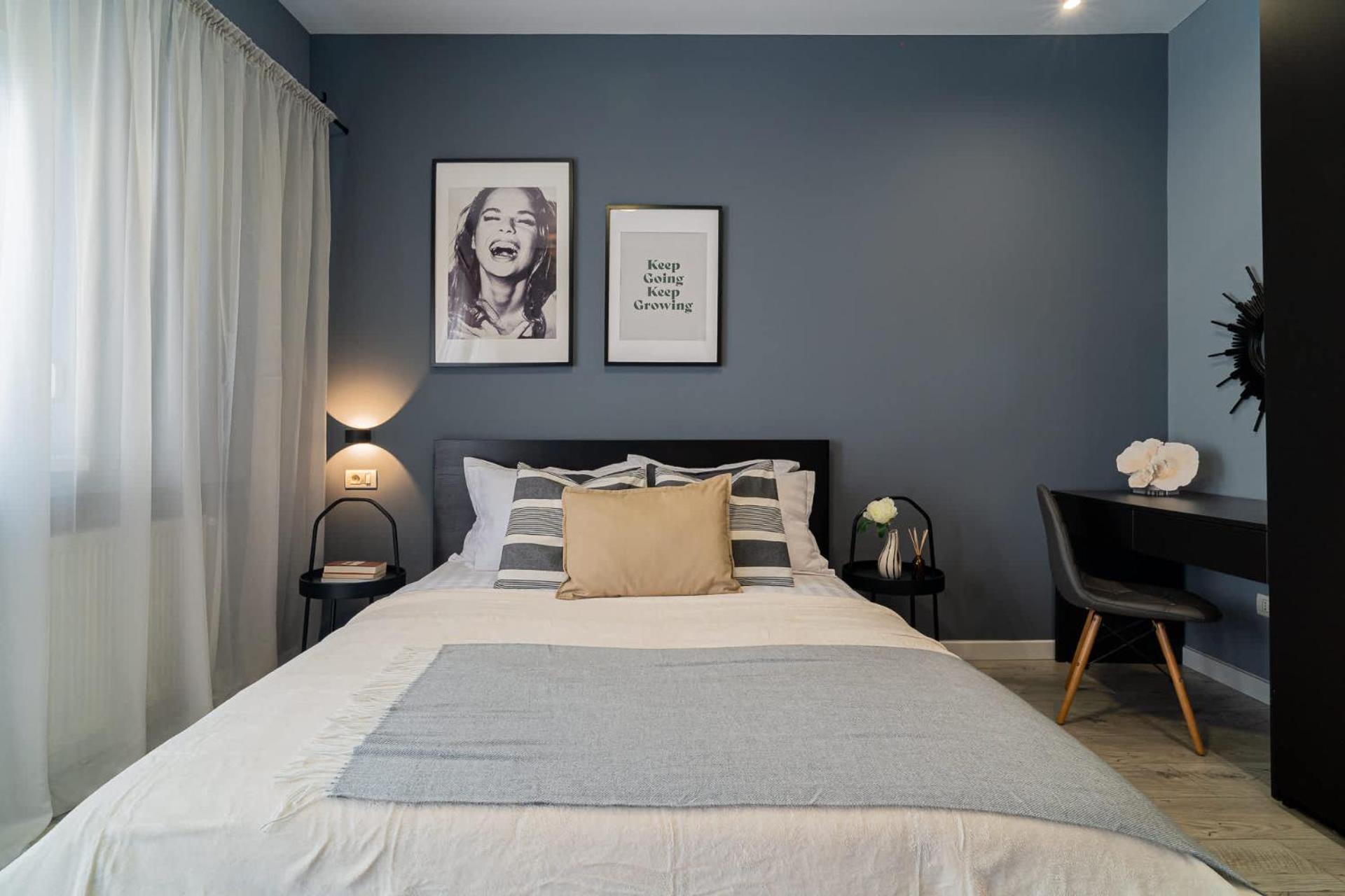 Chic Black & White 2Br Retreat On Dambovitei Bukarest Eksteriør billede
